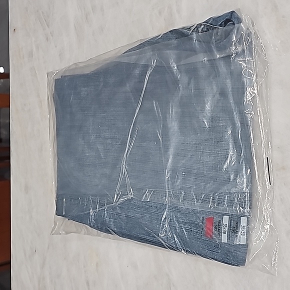 Mens 505 Levi's Relax Fit Jeans Size 36 x 30 New With Tags - Picture 5 of 5